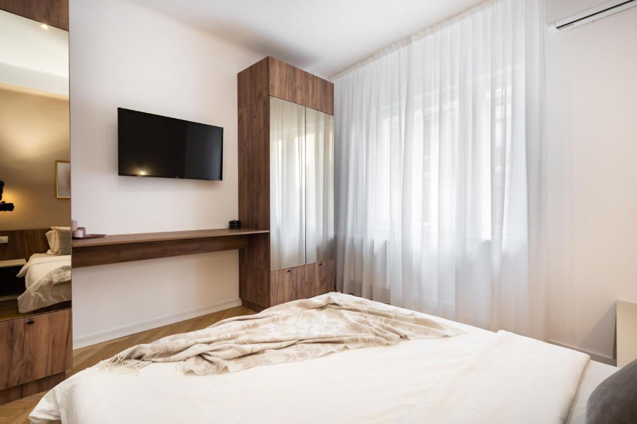 Old Town Bucharest, Luxury 2 Bedrooms Apartment Exterior photo