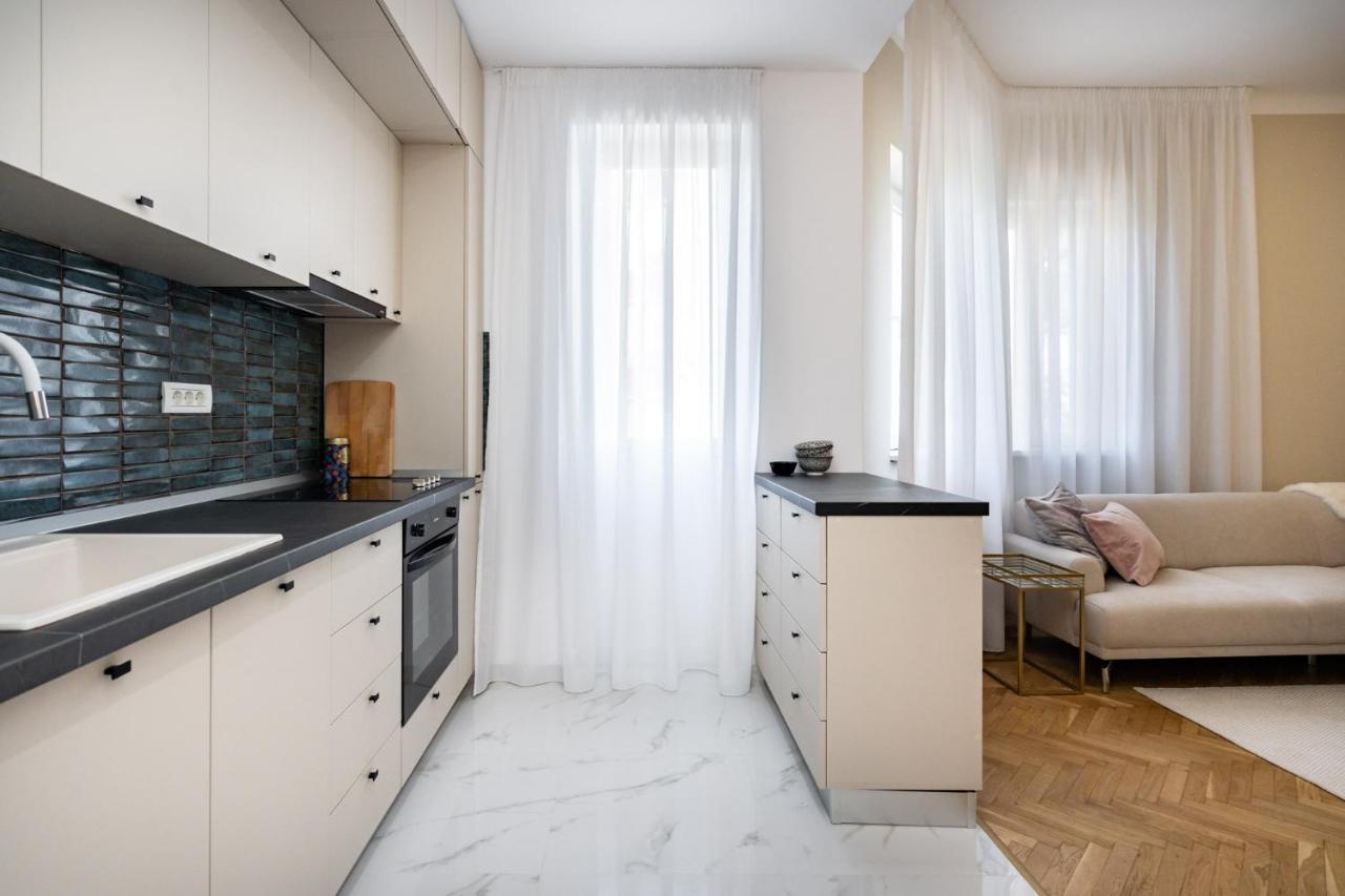 Old Town Bucharest, Luxury 2 Bedrooms Apartment Exterior photo